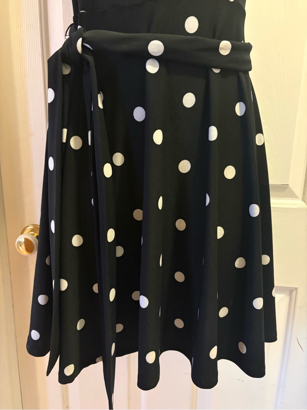 INC International Company, vintage inspired, black white Polka Dot Dress, Sz M. - Picture 3 of 11